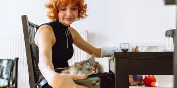 Save Money & Protect Your Cat: Feline Leukemia Vaccination Guide - Cover Image